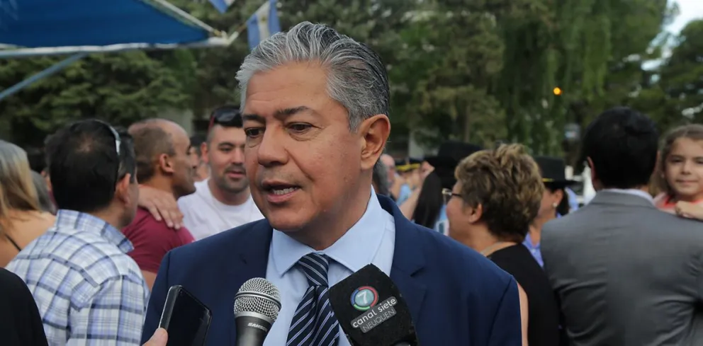 Web...Acto de la policia Gobernador Rolando Figueroa 7V0A4111 (1)