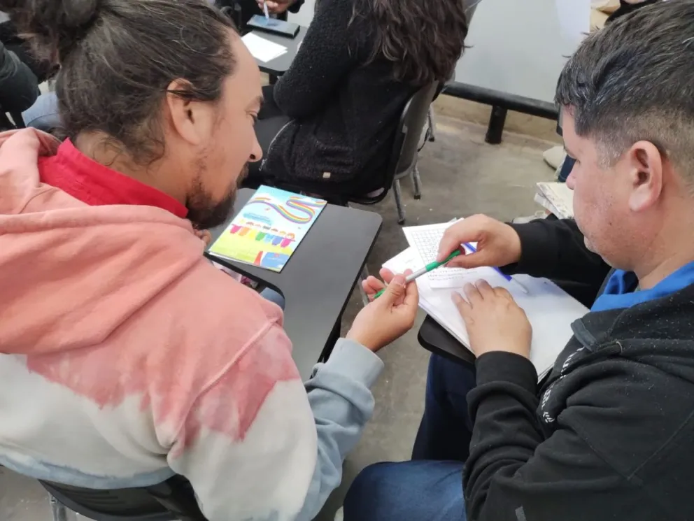 Docentes neuquinos se capacitaron en inteligencia artificial y programación.