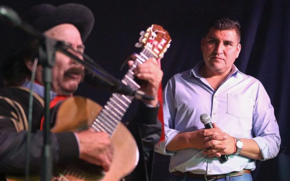 Desde hace más de dos décadas, Cortando Rastros propone un viaje por la memoria y la riqueza cultural patagónica.