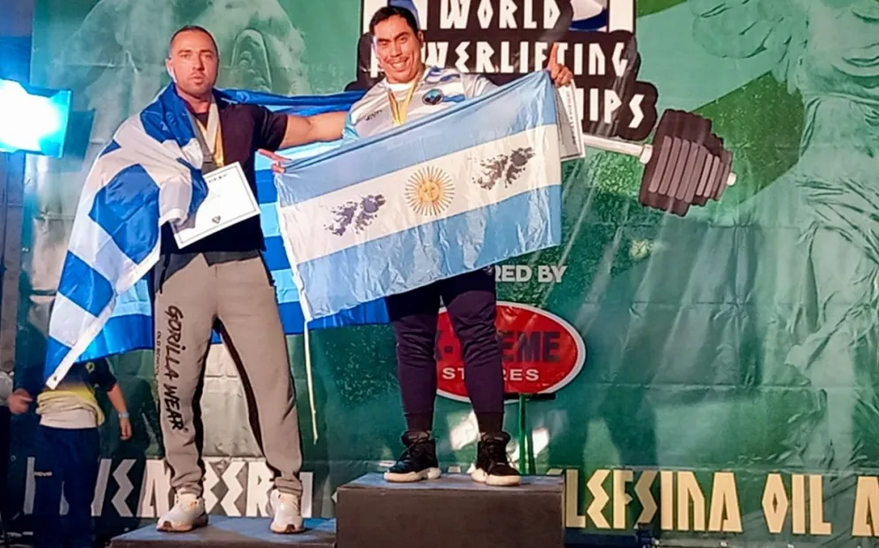 Mansilla obtuvo un nuevo título en el Mundial de Levantamiento de Potencias de Grecia.