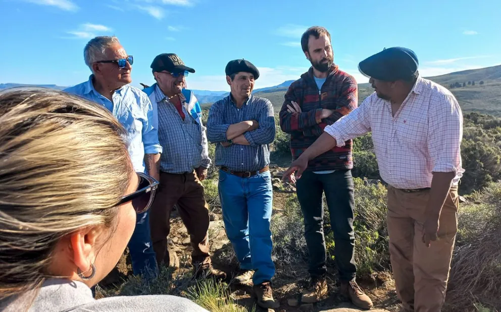 En octubre se recorrieron las comunidades Vera, Cayún, Curruhuinca, Linares, Atreuco, Lafquenche y Raquithue.