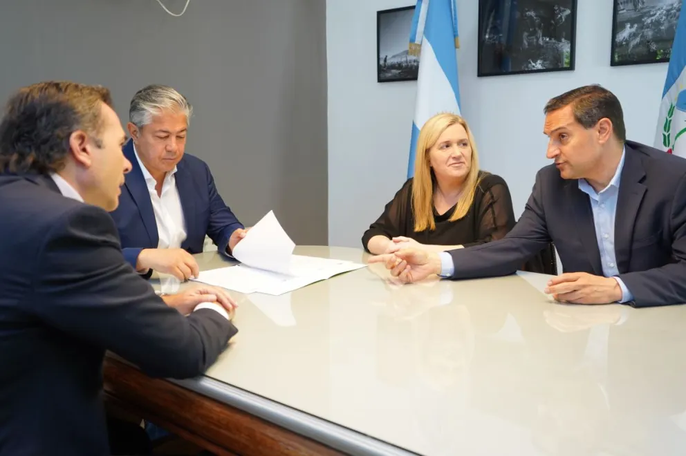 Figueroa girará a la Legislatura la adhesión a la ley de narcomenudeo