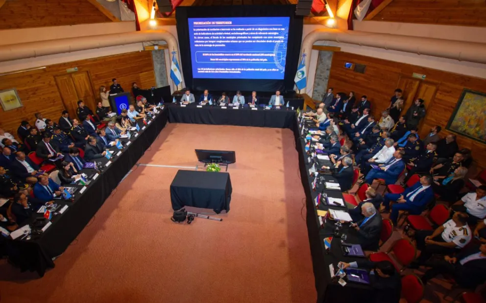 Con foco en el narcotráfico, inició Encuentro Nacional del Consejo de Seguridad Interior