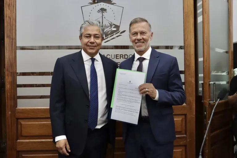 ROLANDO FIGUEROA GOBERNADOR DE NEUQUEN