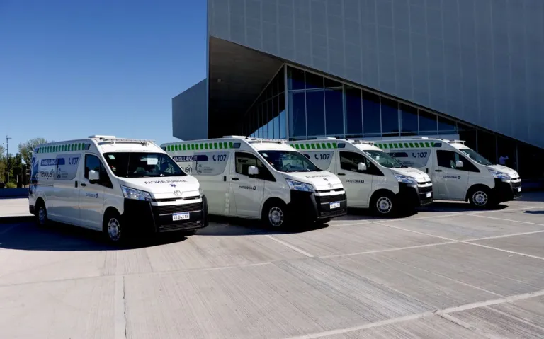 Hospitales neuquinos inician 2025 con nuevas ambulancias