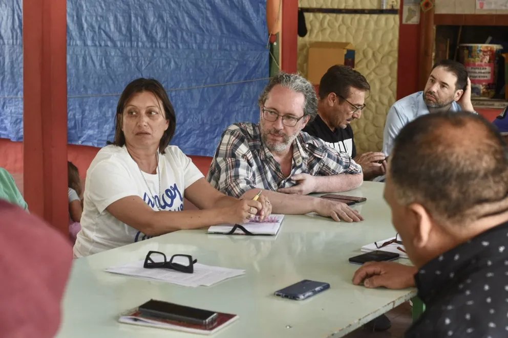 Soledad Martínez visitó a las comunidades Namuncurá y Cayulef       
