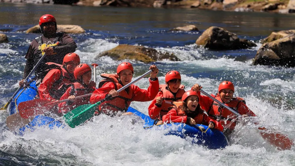 Exponen atractivos tur&iacute;sticos de la Regi&oacute;n del Pehu&eacute;n y de Neuqu&eacute;n capital
