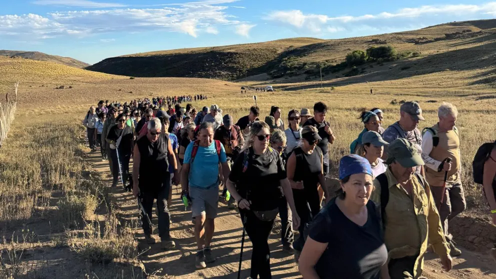 Trekking cultural nocturno en Varvarco