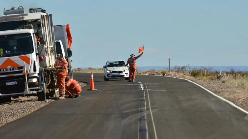 Ultiman detalles de la repavimentación de la Ruta Provincial 5   
