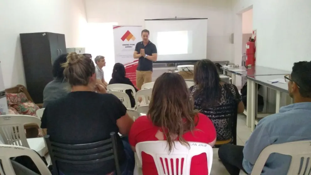“Emprende tu idea” se desarrollará a lo largo del año en las distintas regiones.