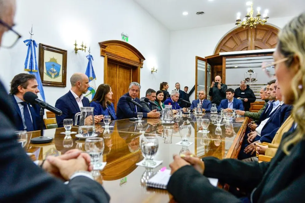 “Los tres poderes del Estado tenemos el gran desafío de acercar la Justicia a la gente”