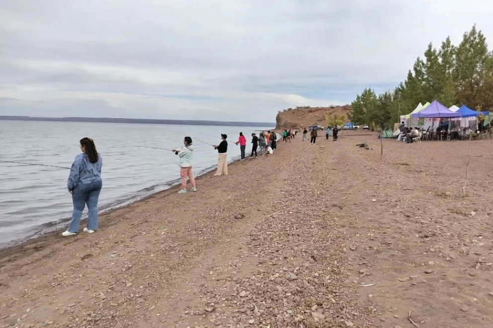Exitosa jornada de capacitación de pesca para mujeres