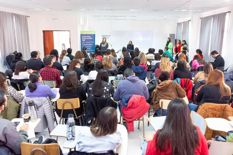 Educación trabaja en la prevención de consumos problemáticos