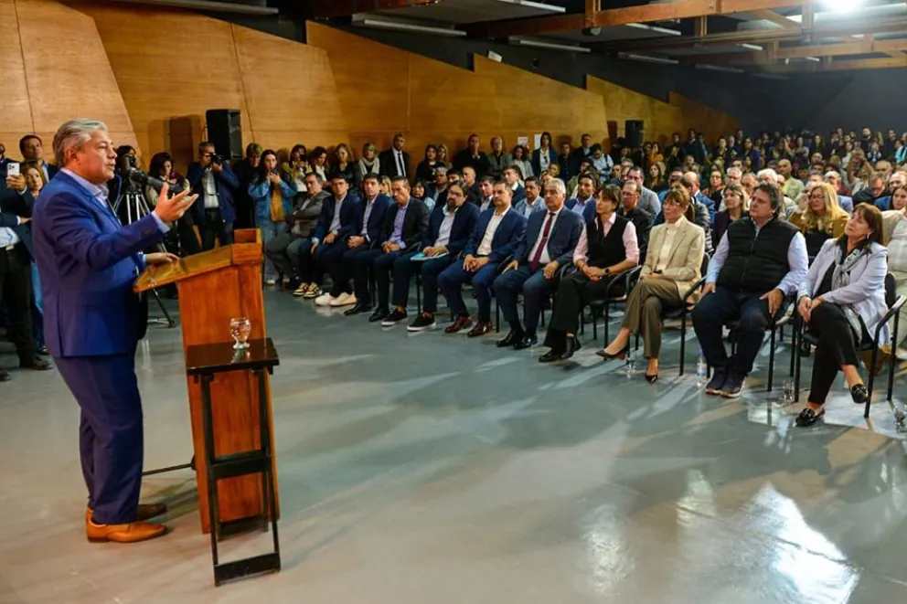 Figueroa: &ldquo;Neuqu&eacute;n puede optimizar la energ&iacute;a mediante la Inteligencia Artificial&rdquo;