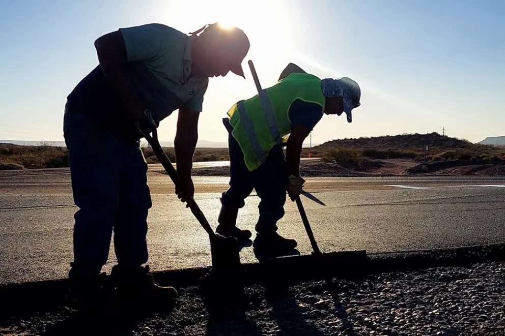 Avanza la repavimentación de rutas claves para la producción y el turismo neuquino