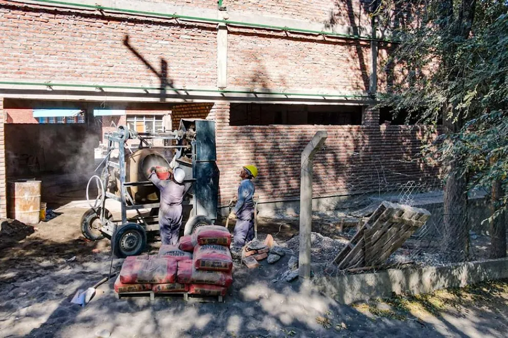 El edificio de la escuela 225 de Chos Malal registra un buen nivel de obra
