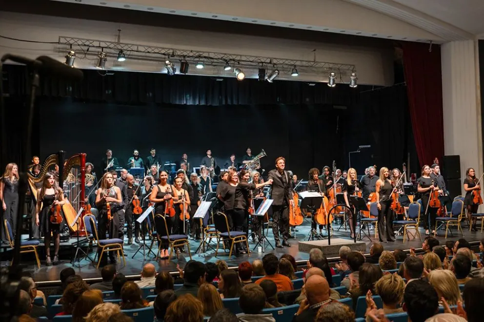 La Orquesta Sinfónica se presentará en el Cine Teatro Español.