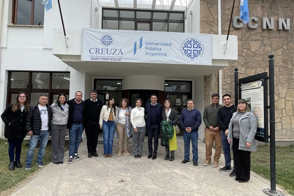Más de 500 estudiantes comenzaron su curso nivelatorio en Chos Malal y Andacollo