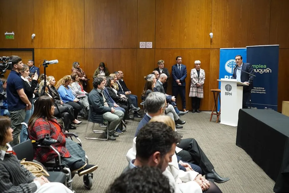 Garantizan cursos de formación profesional para más de 6 mil personas