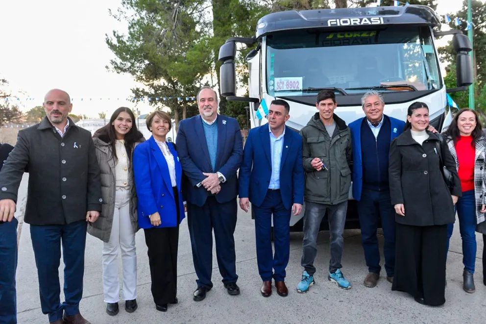 Chos Malal mejora la prestación de servicios con la incorporación de nuevos vehículos