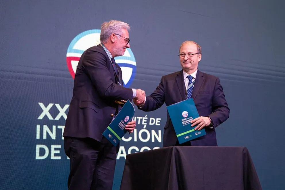 El encuentro de integración con Chile planteó una amplia agenda vial, comercial y turística