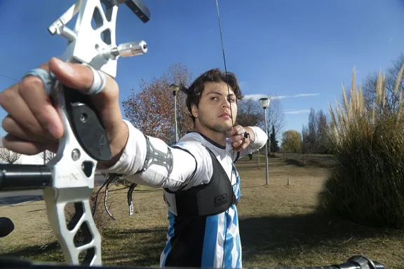From Heart Condition to National Archery Team: Esteban Silva's Story of Resilience and Precision