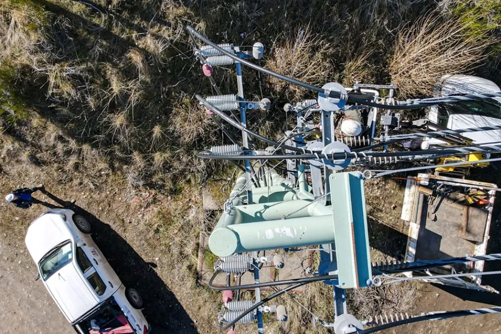 Avanza la puesta en servicio de una nueva línea en San Martín de los Andes 