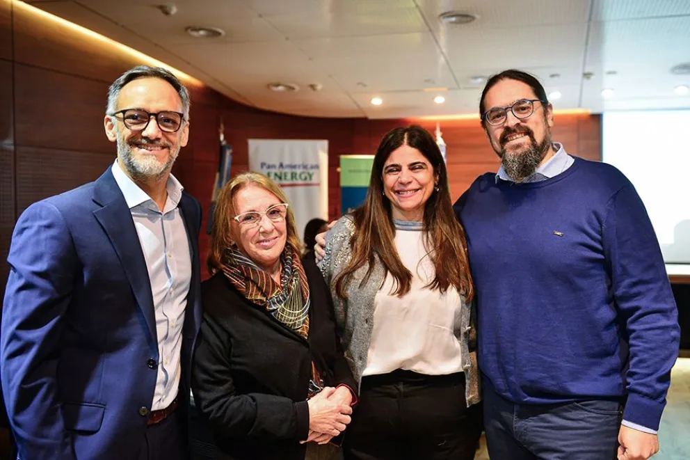 Más de 50 profesionales se certificaron en cuidados de embarazadas y recién nacidos