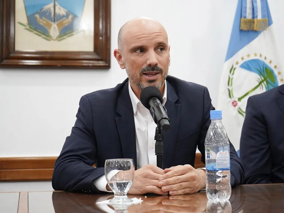 Cuyín Manzano: Construirán la pasarela esperada por más de 30 años