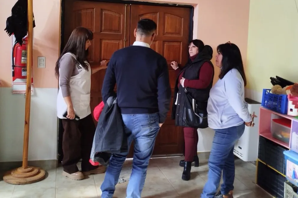Educación recorre escuelas del territorio para relevar necesidades edilicias