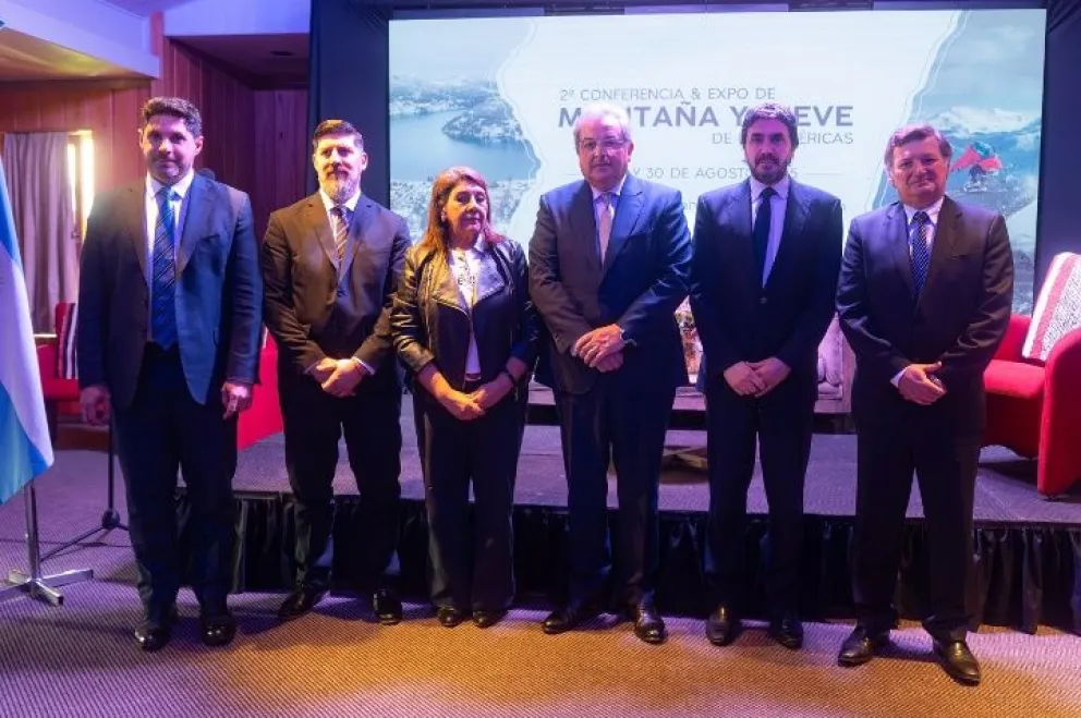 Expertos en Montaña y Nieve debatieron en el sur neuquino