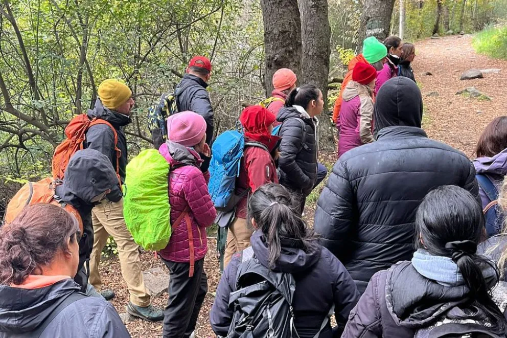 Capacitarán en prácticas de educación física en la naturaleza