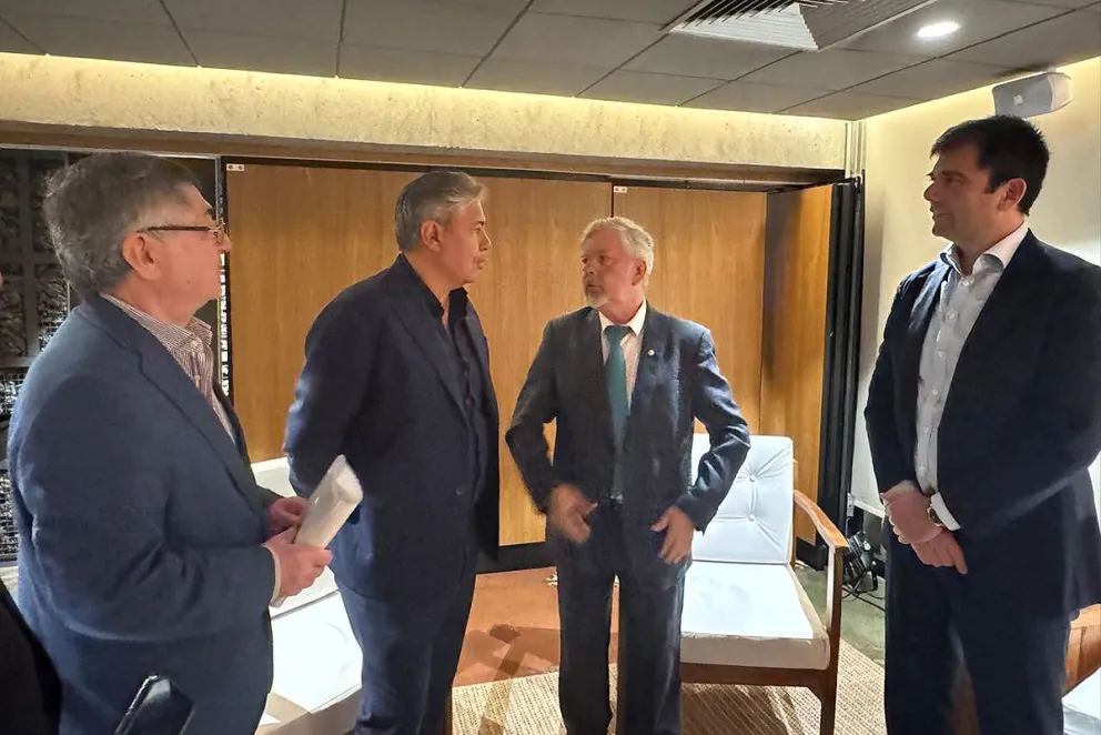 Figueroa firmó un acuerdo energético para llevar el gas a Brasil