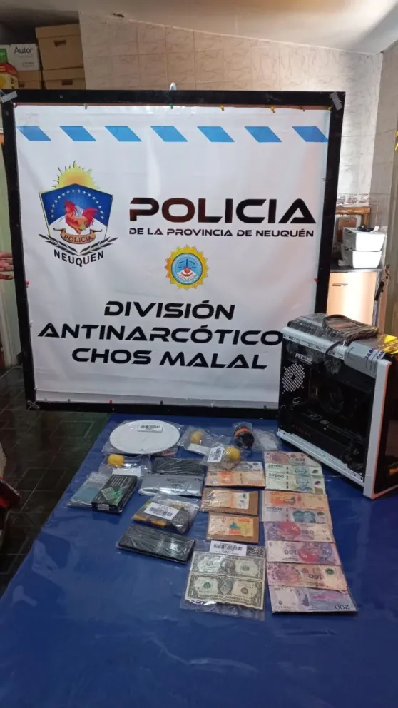 La policía de Neuquén desarticula redes de microtráfico en cuatro localidades de la provincia