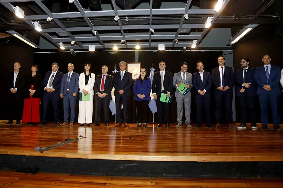 Asumieron las nuevas autoridades de Turismo y Ambiente de la Provincia
