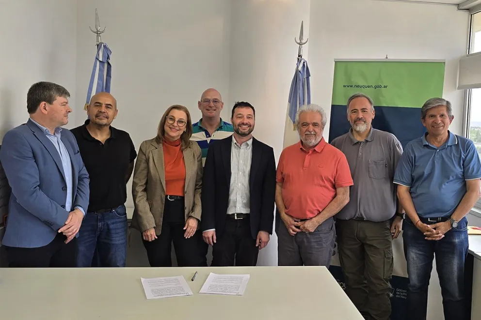 ISSN y Optic firman un convenio de cooperación