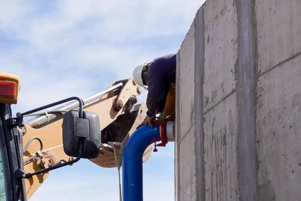 Neuquén avanza con obras trascendentales de agua potable 