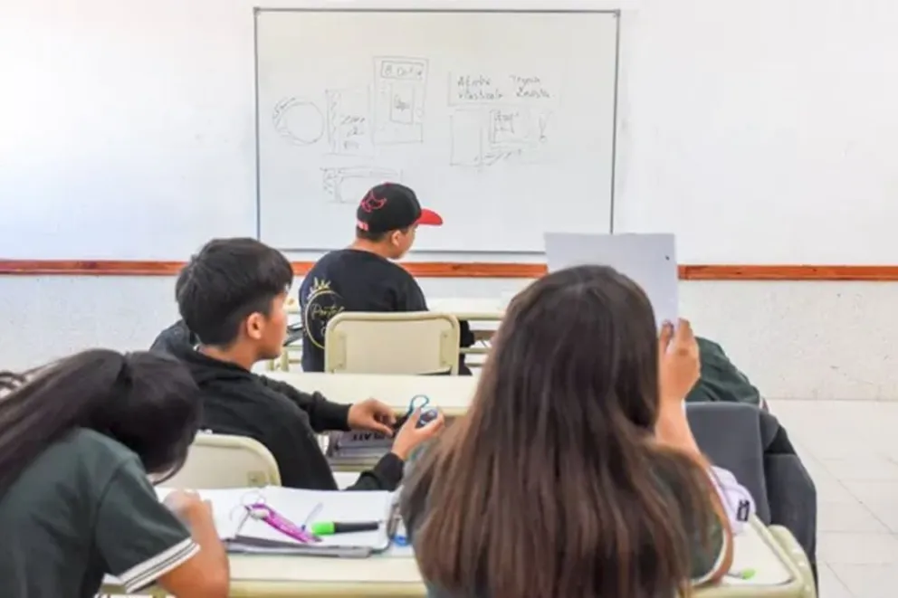 Este lunes comienza la reinscripción a las Becas Gregorio Álvarez