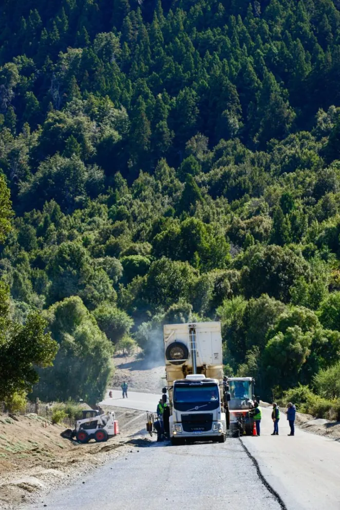 Este año comenzará la segunda etapa de la obra de asfalto en Villa Traful