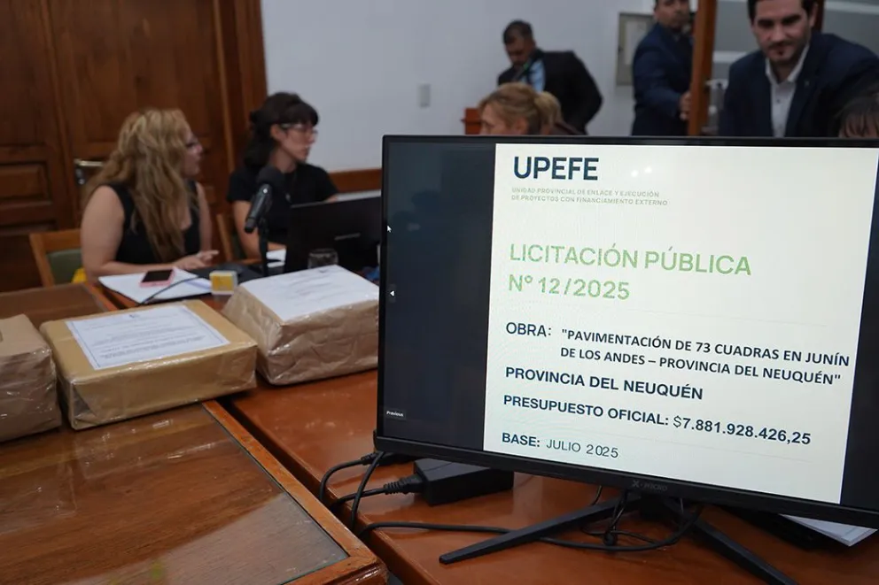 Cuatro empresas interesadas en la obra que duplicará las calles pavimentadas en Junín de los Andes