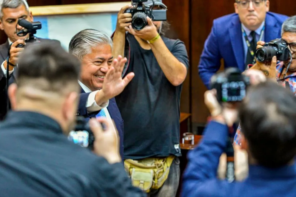 Figueroa presentó sus proyectos para acelerar el cambio en la Provincia