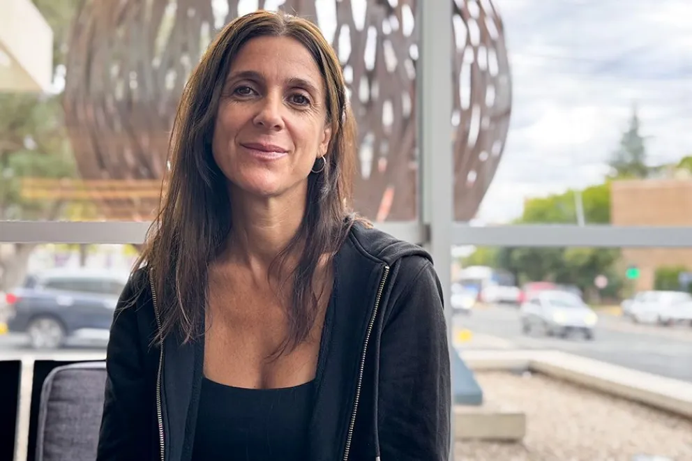 Inés Arrondo vino a la Provincia para asistir al Seven de Hockey Mayores de Villa Pehuenia que se desarrolla desde hoy en esa localidad.