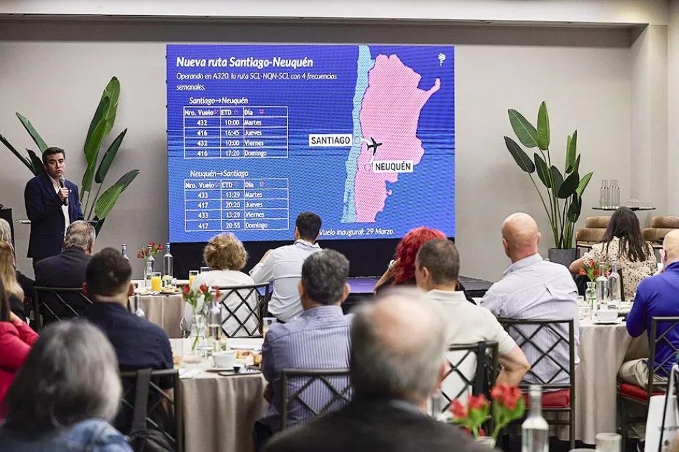 Neuquén presentó en Santiago de Chile el nuevo vuelo directo