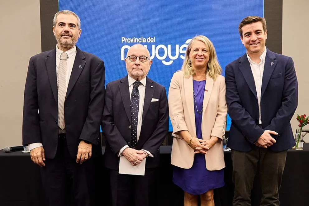 Neuquén presentó en Santiago de Chile el nuevo vuelo directo