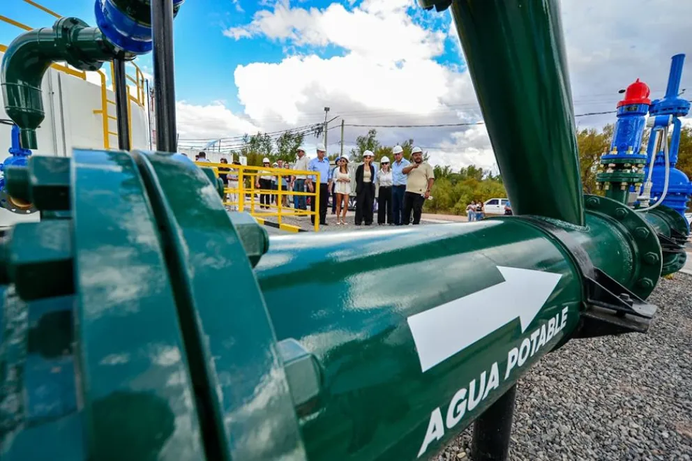 La pavimentaci&oacute;n de la Ruta 8 ser&aacute; la primera obra del fideicomiso con las operadoras