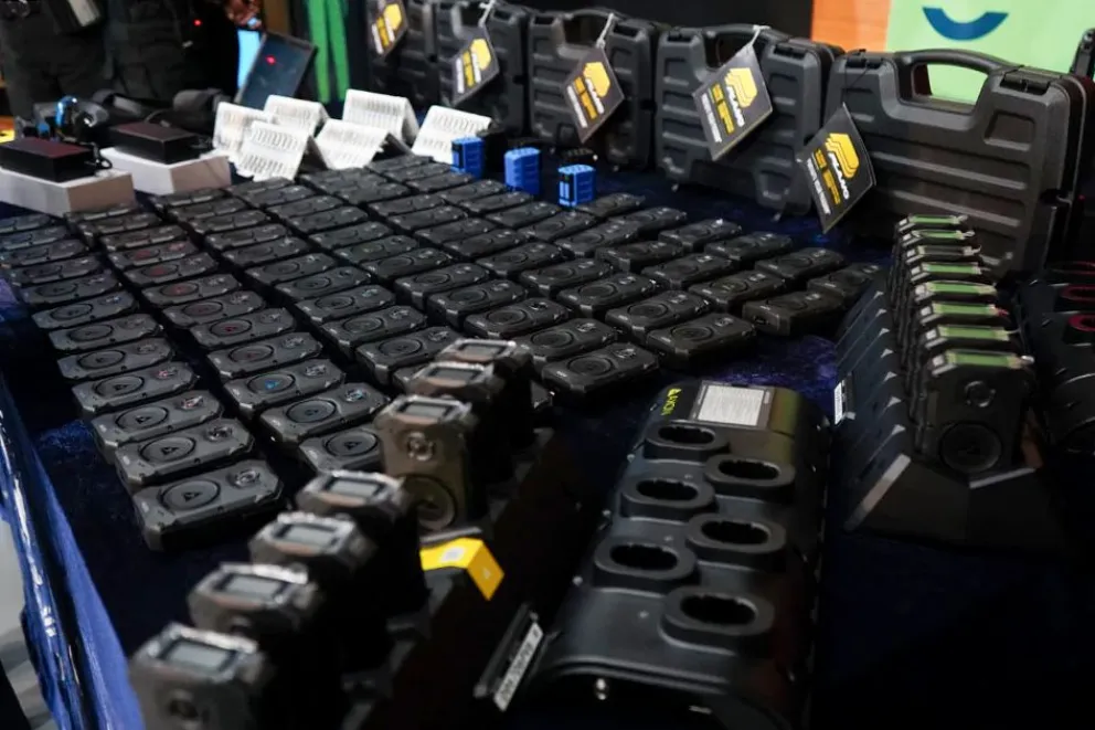 Neuquén sumó tecnología de baja letalidad con el sistema Taser más avanzado del país