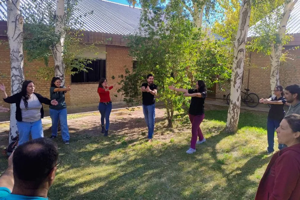 Pausa activa en el hospital de Chos Malal.