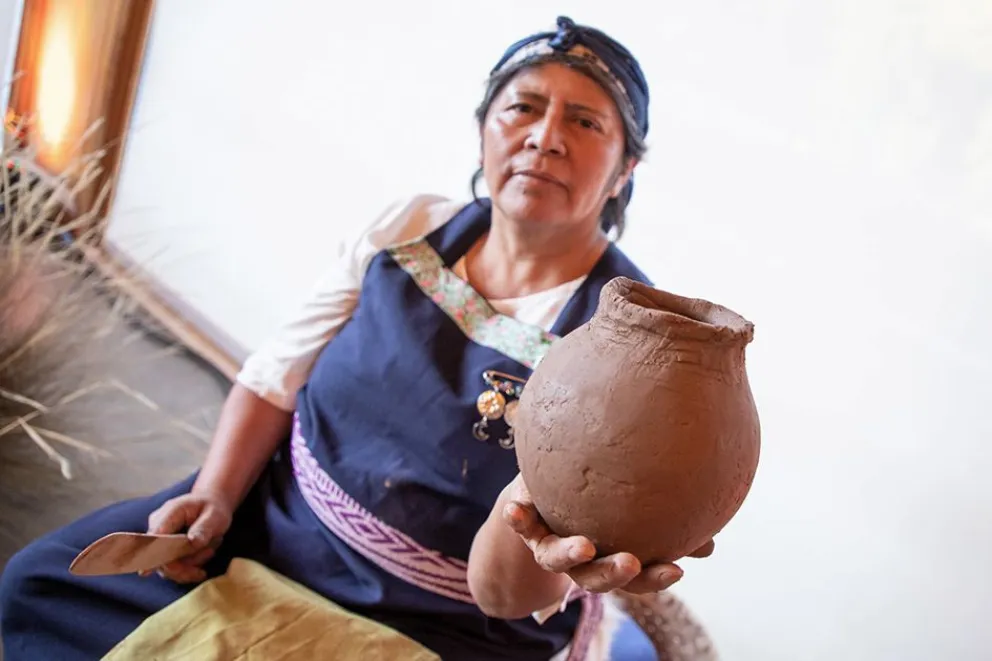 Artesanía, identidad y memoria: la cerámica mapuche de Berta Catricura