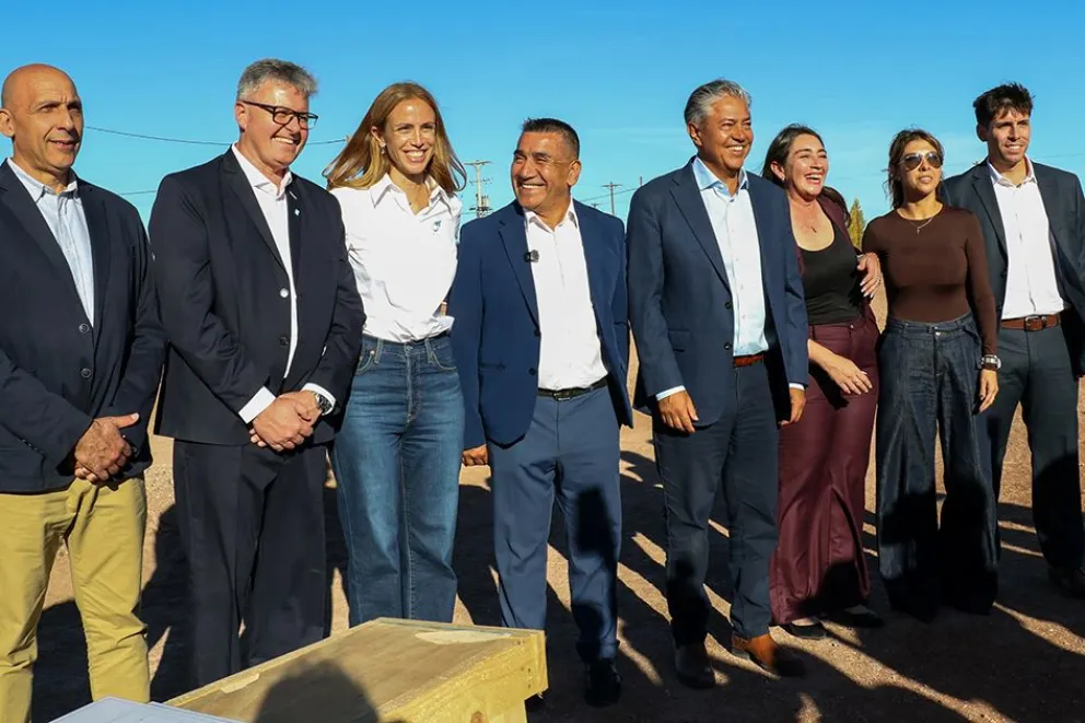 Figueroa anunció el inicio de la obra del nuevo pabellón de la U22