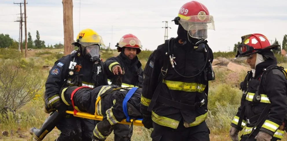 Invertirán más de 580 millones de pesos en equipamiento para Bomberos